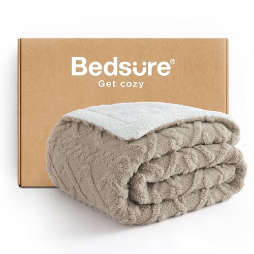 Bedsure Sherpa Fleece Throw Blanket for Couch - Soft Fluffy & Cozy Cable Jacquard Tufted Throw Blankets for Women Gift, Thick Warm Blanket for Winter and All Seasons, Beige, 50x60 Inches